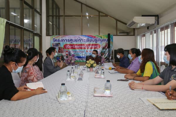 ไฮเท็คซ์ อินเตอร์แอคทีฟ และ สยามจุลละมณฑล ร่วมส่งมอบ ไฮบรารี่ ระบบห้องสมุดออนไลน์องค์กรที่สมบูรณ์ที่สุดของไทย แก่ห้องสมุดประชาชนจังหวัดอุทัยธานี